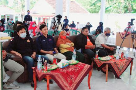 WORKSHOP KEWIRAUSAHAAN OLEH KARANG TARUNA